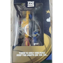 Load image into Gallery viewer, Yootooz FNAF Sun & Moon #17 Vinyl Figure Five Nights At Freddy's