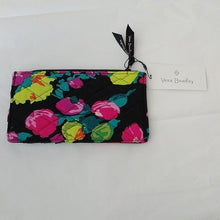 Load image into Gallery viewer, Vera Bradley Ultimate Card Case, Hilo Meadow