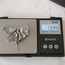 Load image into Gallery viewer, Art Deco 1930s Sterling Silver Brooch/Pendant with Marcasites