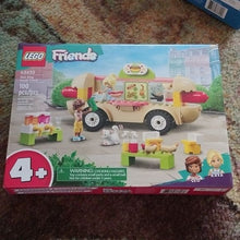 Load image into Gallery viewer, Lego 60384 Penguin Slushy Van, 60404 Burger + 42633 Hot Dog Food Truck Sets (3)
