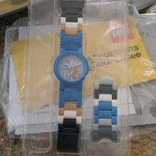 Load image into Gallery viewer, Lego Star Wars C3PO + R2-D2 Linked Watch Child/Adult