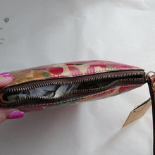 Load image into Gallery viewer, Patricia Nash P349398 Cassini Leather Spring Multi Floral Clutch Wristle…