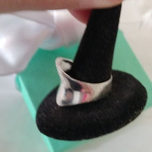Load image into Gallery viewer, Sterling Silver Wide Abstract Ring, size 8
