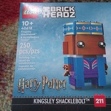 Load image into Gallery viewer, Lego 40618 Brickheadz Kingsley Shacklebolt &amp; Nymphadora Tonks Figures

