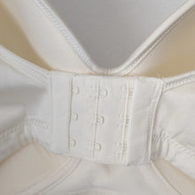 Load image into Gallery viewer, Playtex Love My Curves Side Smoothing Wirefree Bra. Ivory Pearl, 42D