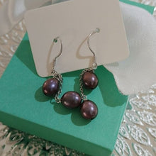 Load image into Gallery viewer, Sterling Silver + Peacock Tahitian Pearl Dangle Earrings