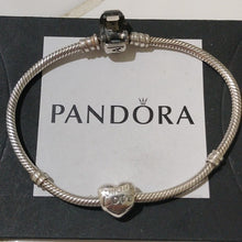 Load image into Gallery viewer, Pandora 7.0" Snake Chain Bracelet & Language of Love Heart Charm - 791111