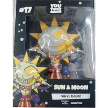 Load image into Gallery viewer, Yootooz FNAF Sun & Moon #17 Vinyl Figure Five Nights At Freddy's