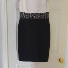 Load image into Gallery viewer, London Style Nights Lacy Mid Color lock Dress, Ivory + Black, Size 10
