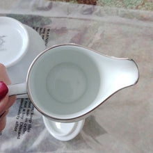 Load image into Gallery viewer, Noritake Milford 2227 Japanese Fine China Sugar+ Creamer Set