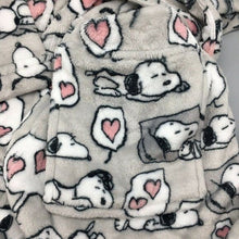 Load image into Gallery viewer, Peanuts Snoopy Hooded Bath Robe Heart Wedding S/M