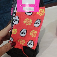 Load image into Gallery viewer, Betsey Johnson Goldtone Flower Earrings + 8 pair Low Cuts Sock Gift Set