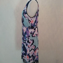 Load image into Gallery viewer, Simply Vera Wang Floral Dress, Large