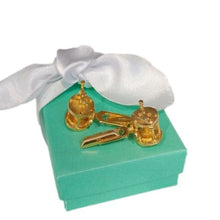 Load image into Gallery viewer, Goldtone Fishing Reel Cuff Links

