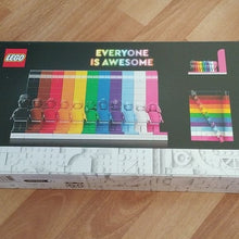 Load image into Gallery viewer, Lego 40516 Everyone is Awesome Rainbow Pride Inclusive Building Set