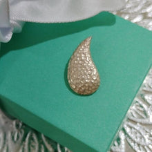 Load image into Gallery viewer, Sterling Silver Textured Tear Drop Pendant with Hidden Bale 925
