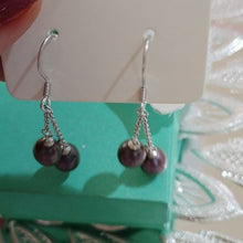 Load image into Gallery viewer, Sterling Silver + Peacock Tahitian Pearl Dangle Earrings