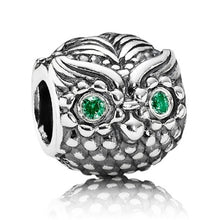 Load image into Gallery viewer, Pandora Sterling Silver Wise Owl Animal Bead w/ Emerald Green Zirconia 791211czn