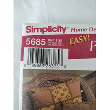 Load image into Gallery viewer, Simplicity 5685 PILLOWS Uncut Beaded Trimming pizazz English&Spanish