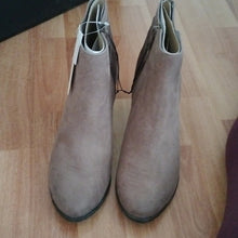 Load image into Gallery viewer, A NEW DAY Candyce Water Repellant Heeled Boots, Size 12