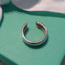 Load image into Gallery viewer, Sterling Silver Toe Ring 925, size 1