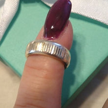 Load image into Gallery viewer, Sterling Silver Toe Ring 925, size 1