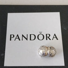 Load image into Gallery viewer, Pandora Retired Sterling Silver Globe Travel Clip - 791182