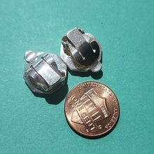 Load image into Gallery viewer, Vintage SENA Sterling Silver Niello Thai Siam Clip On Earrings