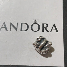 Load image into Gallery viewer, Pandora Retired Sterling Silver Picnic Basket Bead - 790418