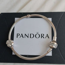 Load image into Gallery viewer, Pandora Sterling Silver 7.0" Snakechain Starter Bracelet w/4-Leaf Clover Charm 790157