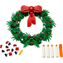 Load image into Gallery viewer, LEGO Seasonal: Christmas Wreath 2-in-1 (40426)