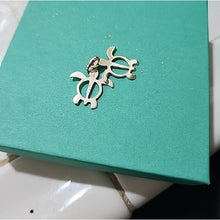 Load image into Gallery viewer, Sterling Silver Double Turtle Pendant Charm