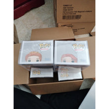 Load image into Gallery viewer, Funko Chase + Common Set Penelope Featherington #1663 Bridgerton In Protectors