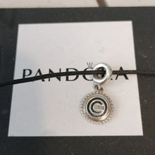 Load image into Gallery viewer, Pandora x MLB Chicago Cubs Unforgettable Moments Dangle Charm