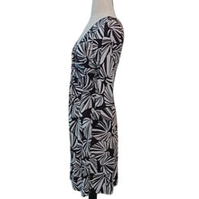 Load image into Gallery viewer, London Times Chocolate Brown +White Palm Pattern Dress Deep Plunge, Size 6