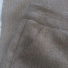 Load image into Gallery viewer, Bebe Equestrian style Cropped pants, 8