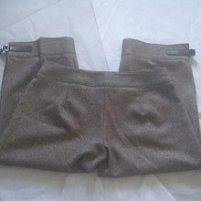 Load image into Gallery viewer, Bebe Equestrian style Cropped pants, 8