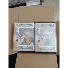Load image into Gallery viewer, CHASE + Common Funko Pops! : Snow White Dopey Dwarf 340 w/Protectors
