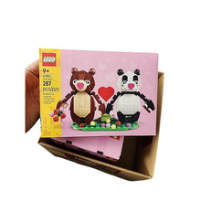 Load image into Gallery viewer, LEGO Love Bears Set 40821 New/ Sealed