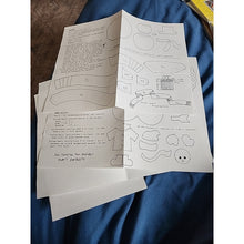 Load image into Gallery viewer, No-Sew Applique Wall Quilt Pattern Winter Snowmen Hearts Warm Woolies Vtg New