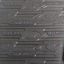 Load image into Gallery viewer, O'Neill Phluff Daddy Dark Brown Flip Flop, Size 4/5 Sandals BIG Boys sizing