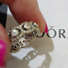 Load image into Gallery viewer, Pandora Sterling Silver Her Majesty Ring w/ Clear Zirconia - 190881Cz Size 54