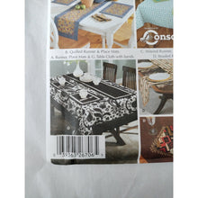 Load image into Gallery viewer, UNCUT Simplicity Table Top Accessories and Chair Pad Sewing Pattern 5530