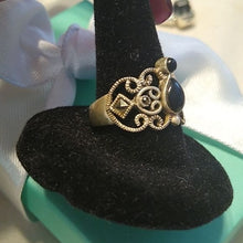 Load image into Gallery viewer, Sterling Silver Onyx + Marcasite Ring, Size 6.5