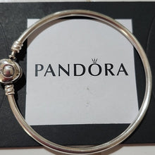 Load image into Gallery viewer, Pandora Sterling Silver Moments Heart Bangle Bracelet Medium 19cm