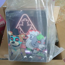 Load image into Gallery viewer, Yootooz FNAF Sun & Moon #17 Vinyl Figure Five Nights At Freddy's