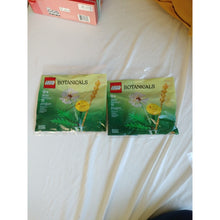 Load image into Gallery viewer, New Sealed, Set Of 2 Poly bags LEGO Field Flowers Set 30701 In Hand Free Ship