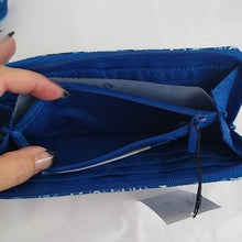 Load image into Gallery viewer, Vera Bradley Accordion Wallet, Blue Star Medallion