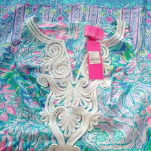 Load image into Gallery viewer, Lilly Pulitzer Gabby Stretch Shift, In Full Bloom Engineered Dress, size 6