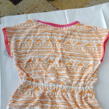 Load image into Gallery viewer, Disney Store Girl's Moana + Pua Swimsuit Cover-up, Size 9/10
